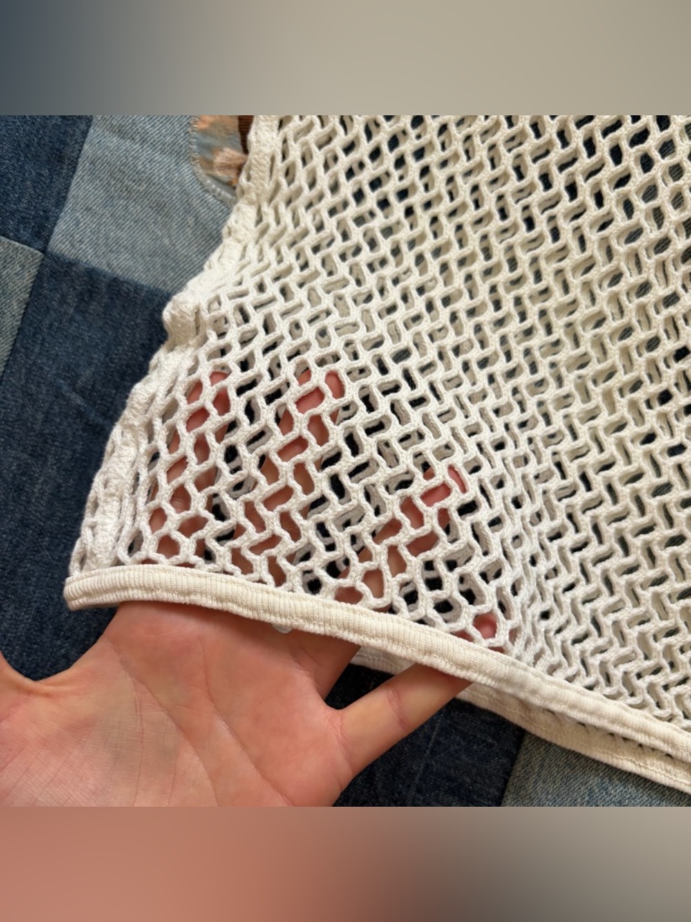 knit shirt